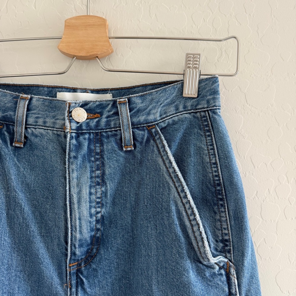 Denim Forum The '90s Millie Hi-Rise Cargo Jean in 5 Yrs Kiss N Tell BIue Size 23 - Picture 6 of 16